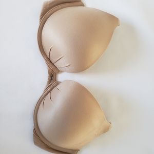 Victoria's Secret Fabulous Plunge Bra